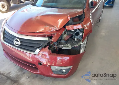 2015 Nissan Altima 2.5 Sv z USA, uszkodzony, nr VIN 1N4AL3AP0FC573812